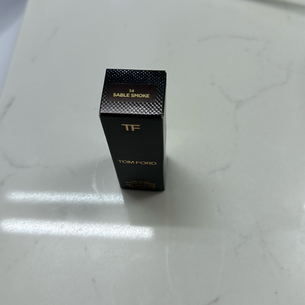 New, never opened: Tom Ford Sable Smoke